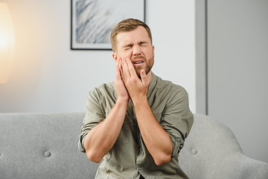 A dental emergency rarely happens at a convenient time. When you’re dealing with sudden pain, a broken tooth, or swelling that’s getting worse, the last thing you need is confusion about where to go or what to do. At Boise Integrative Dentistry, we offer emergency dentistry in Boise across two locations, Downtown Boise and West Boise, so you can reach us from wherever you are and get the care you need without unnecessary delay.